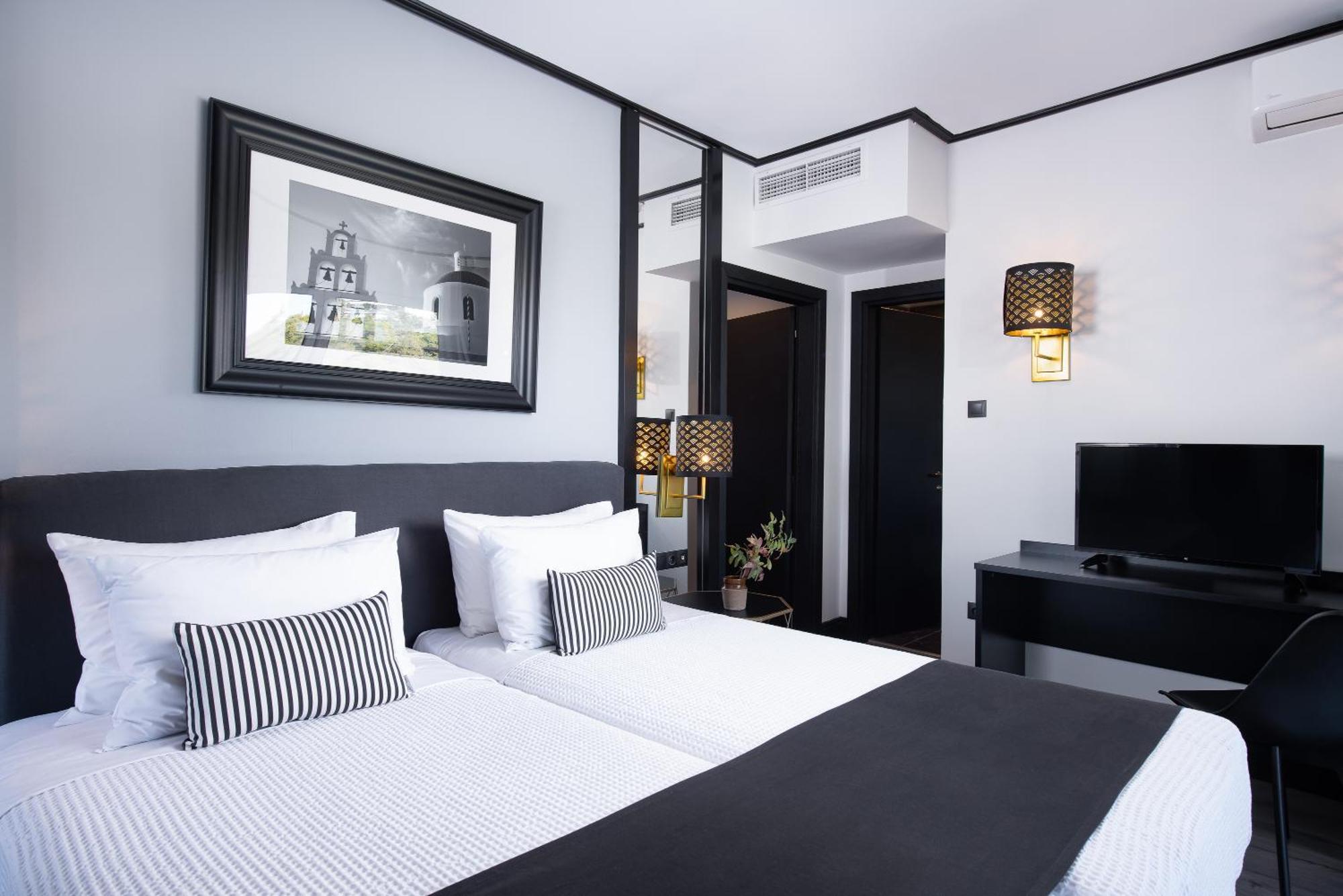เอเธเนียน ริเวียรา โฮเต็ล แอนด์ สวีท Hotel เอเธนส์ ภายนอก รูปภาพ