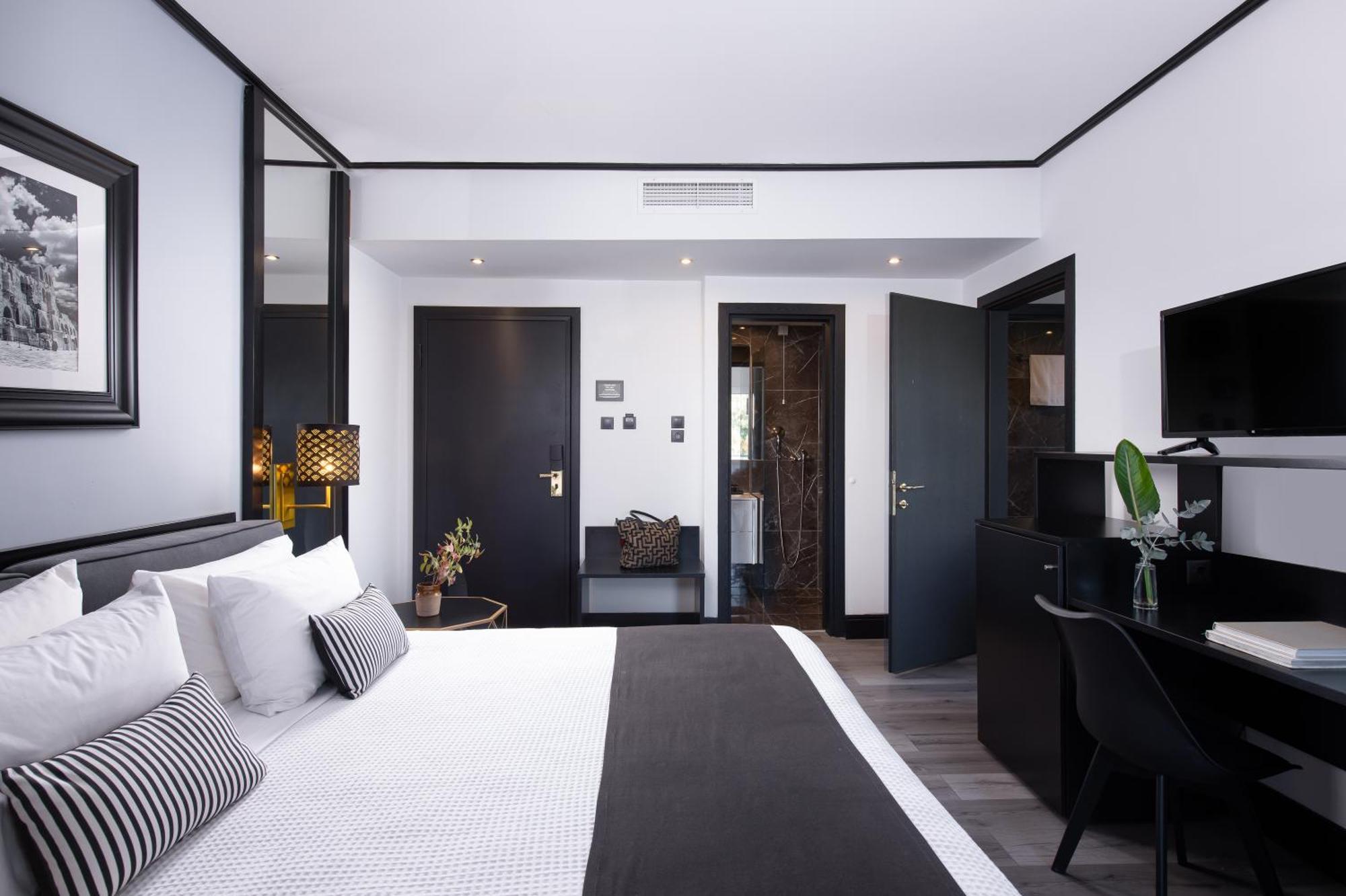 เอเธเนียน ริเวียรา โฮเต็ล แอนด์ สวีท Hotel เอเธนส์ ภายนอก รูปภาพ