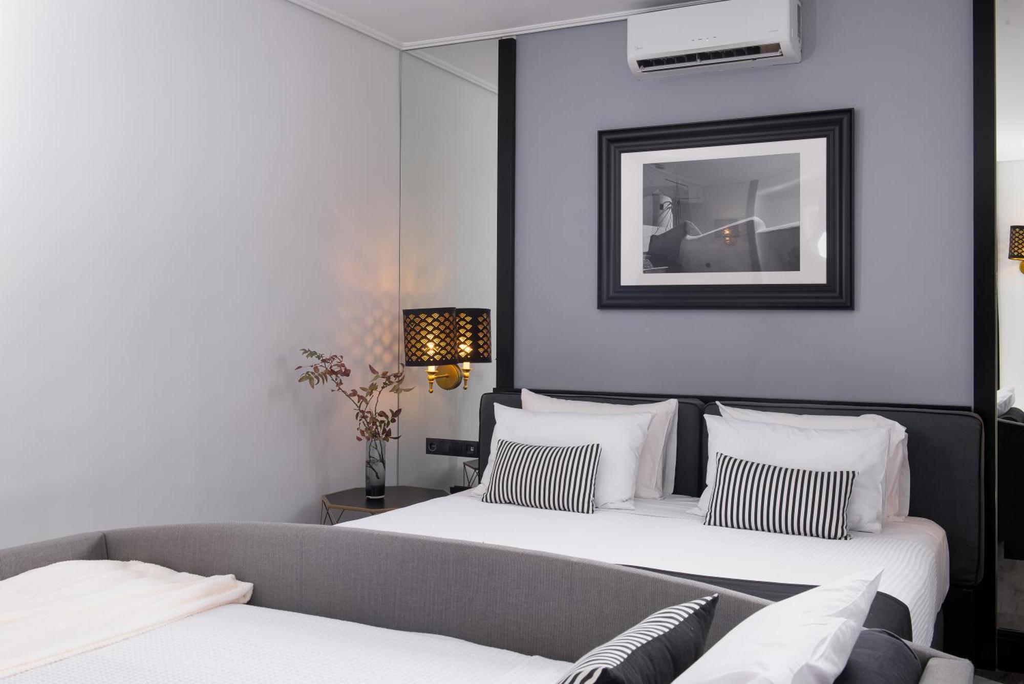 เอเธเนียน ริเวียรา โฮเต็ล แอนด์ สวีท Hotel เอเธนส์ ภายนอก รูปภาพ