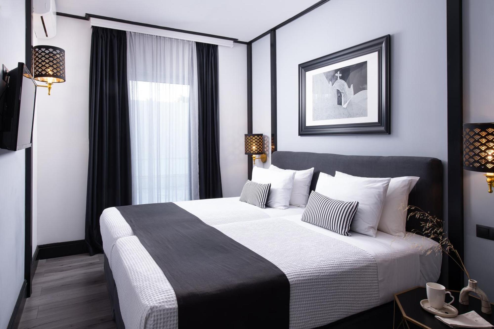 เอเธเนียน ริเวียรา โฮเต็ล แอนด์ สวีท Hotel เอเธนส์ ภายนอก รูปภาพ